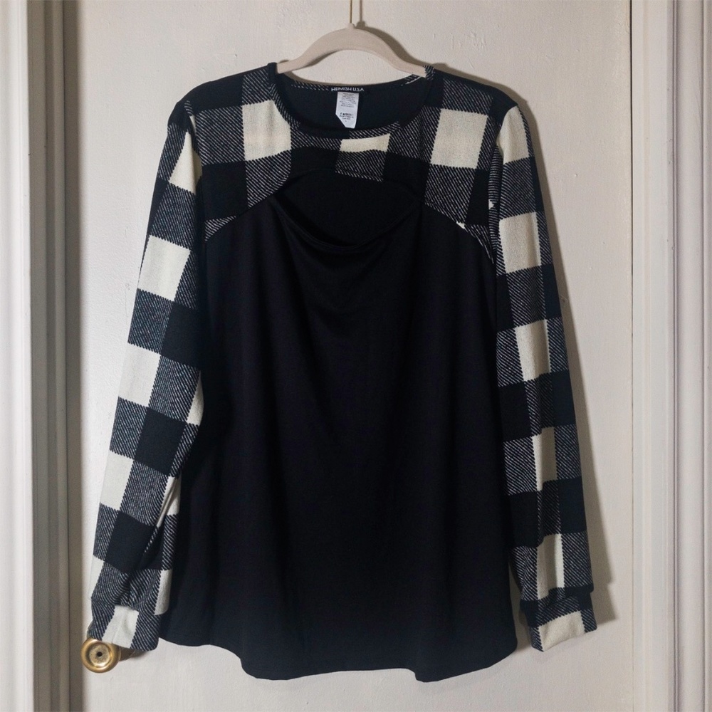 NWOT Heimish Black & White Sweater